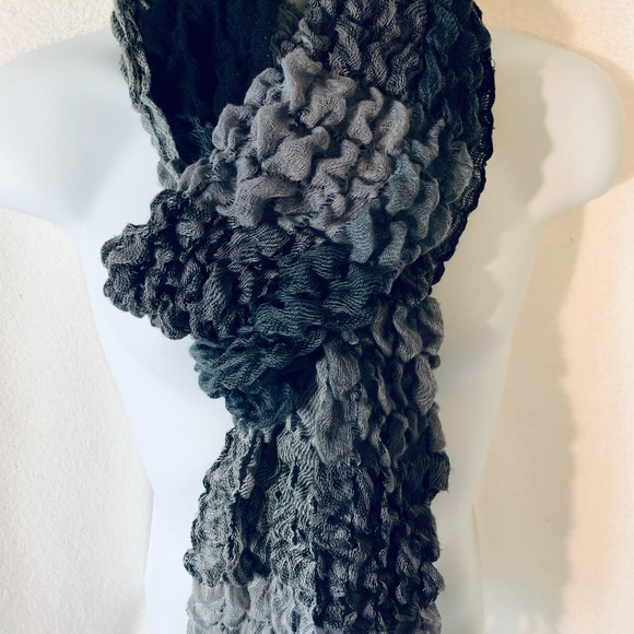 Long Black & Greys Check Waffle Cotton Scarf/Wrap - Picture 2 of 5